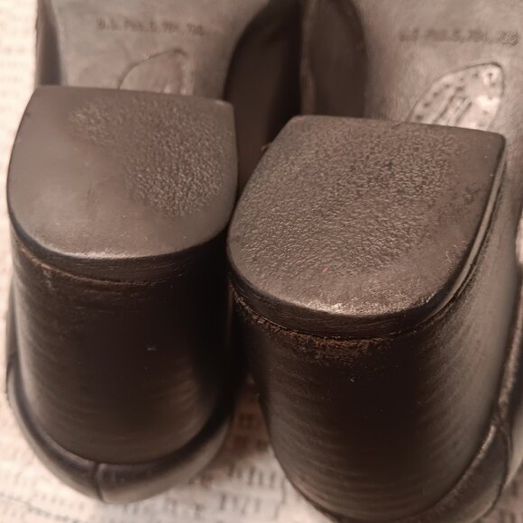 Born women's black leather block heel shooties shoe booties sz 10 - Picture 9 of 13